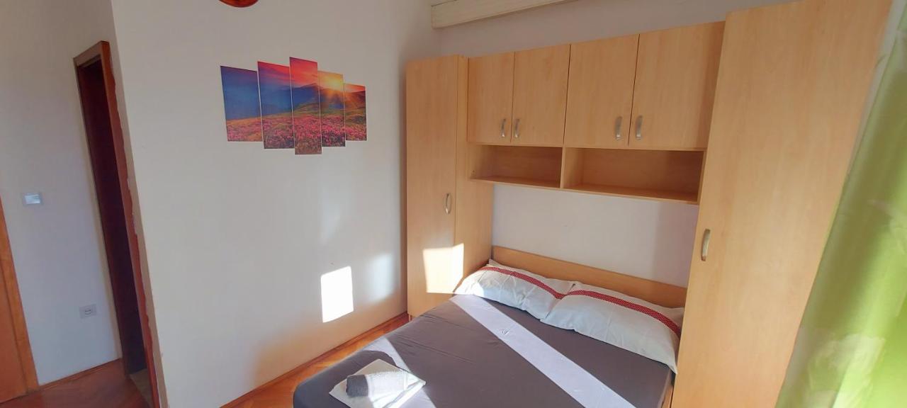 Apartmani Andrija Živogošće Kültér fotó