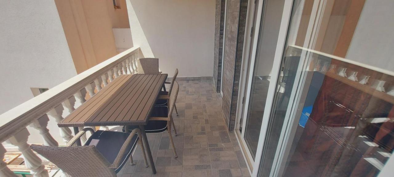 Apartmani Andrija Živogošće Kültér fotó