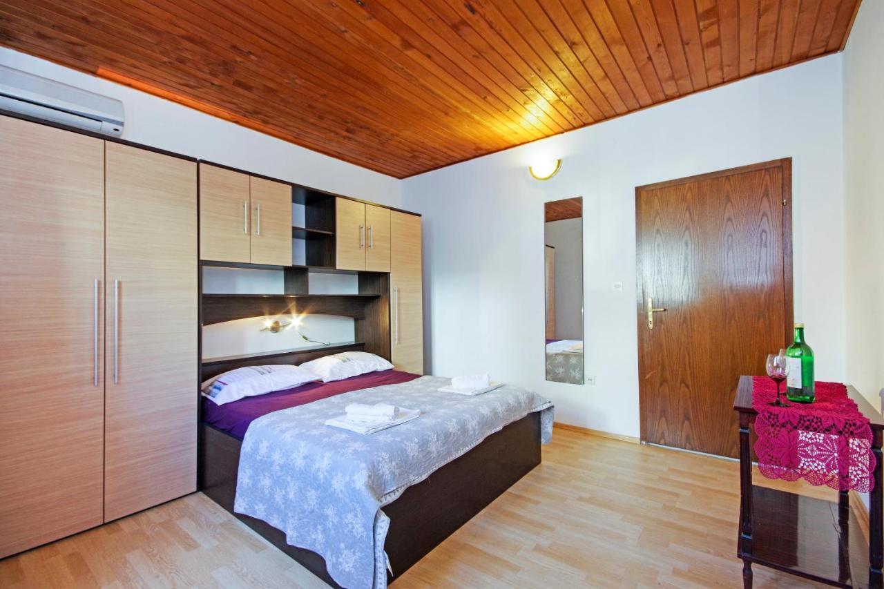 Apartmani Andrija Živogošće Kültér fotó
