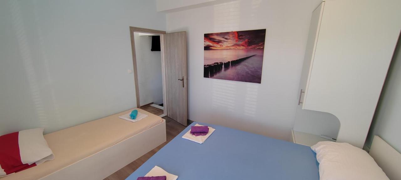 Apartmani Andrija Živogošće Kültér fotó